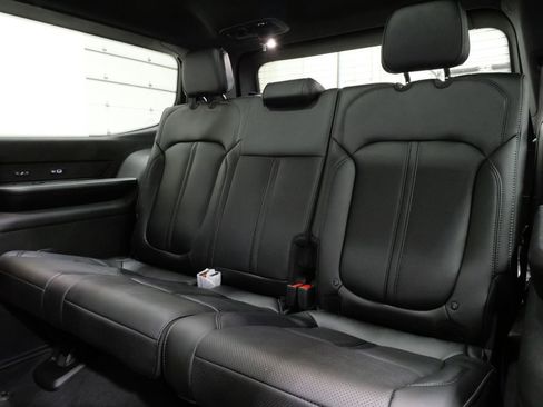 New 2026 Jeep Grand Wagoneer Limited AWD/4WD image 24