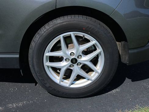 Used 2024 Ford Edge SEL AWD/4WD image 6
