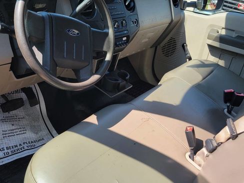 Used 2008 Ford F350 2WD Regular Cab DRW Super Duty image 21