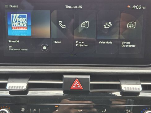 New 2026 Kia Sportage LX FWD image 12