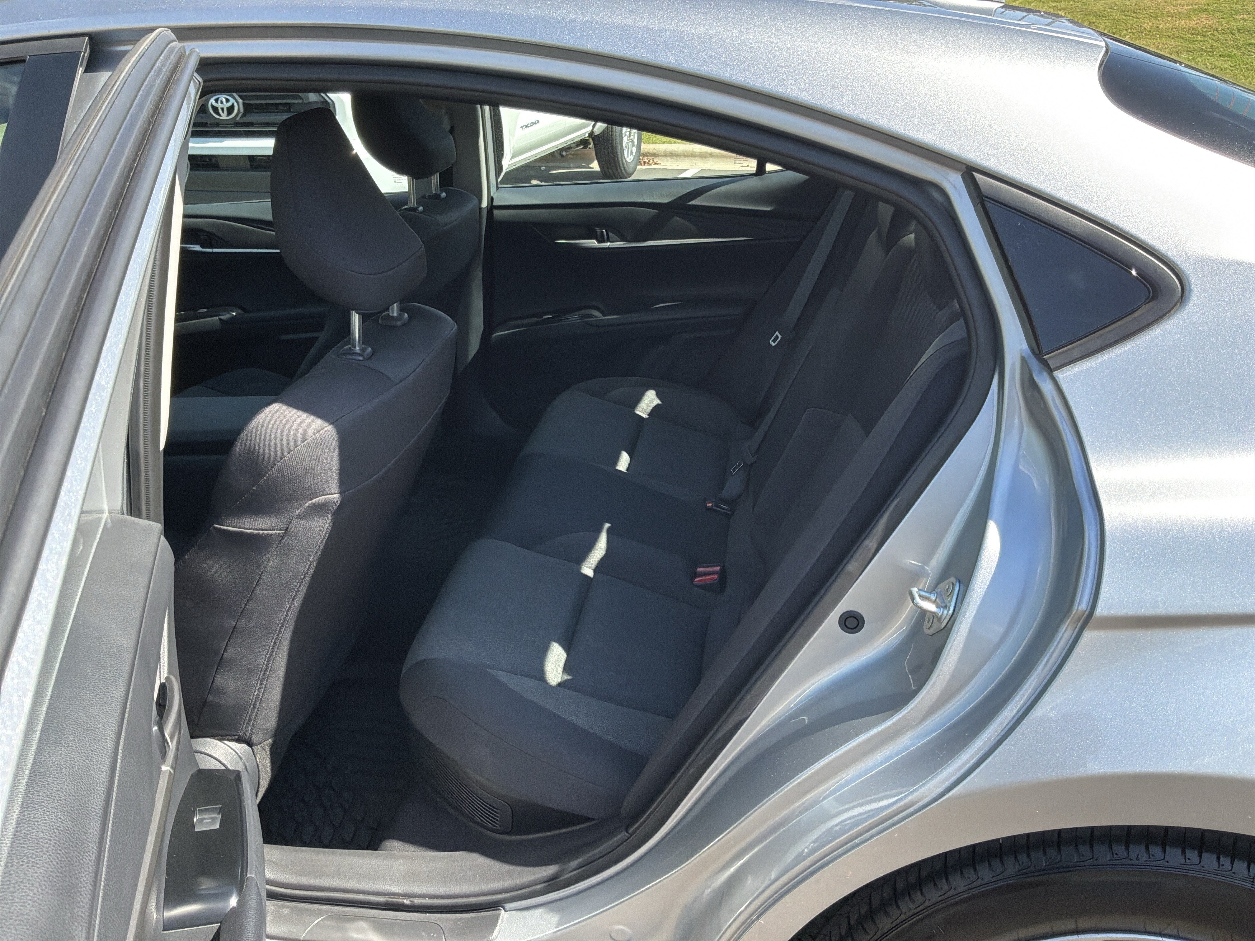 Used 2026 Toyota Camry LE FWD image 30