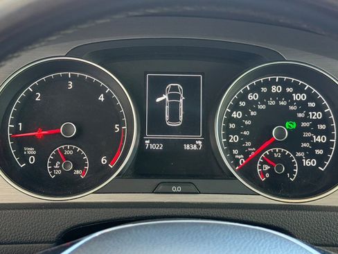 Used 2015 Volkswagen Golf TDI SEL FWD image 24