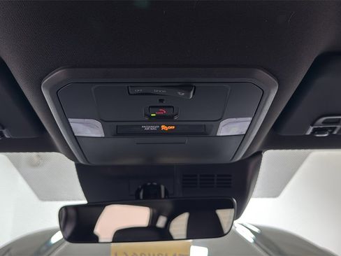 New 2026 Toyota Tacoma SR5 image 11