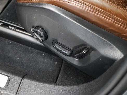 Used 2021 Volvo XC60 T5 Inscription w/ Protection Package Premier image 22