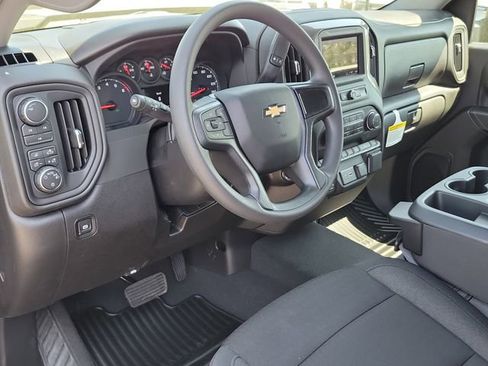 New 2026 Chevrolet Silverado 2500 Custom w/ Custom Value Package image 19