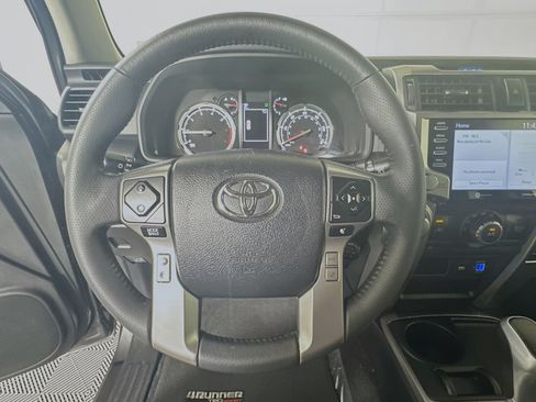 Used 2022 Toyota 4Runner TRD Sport RWD image 15