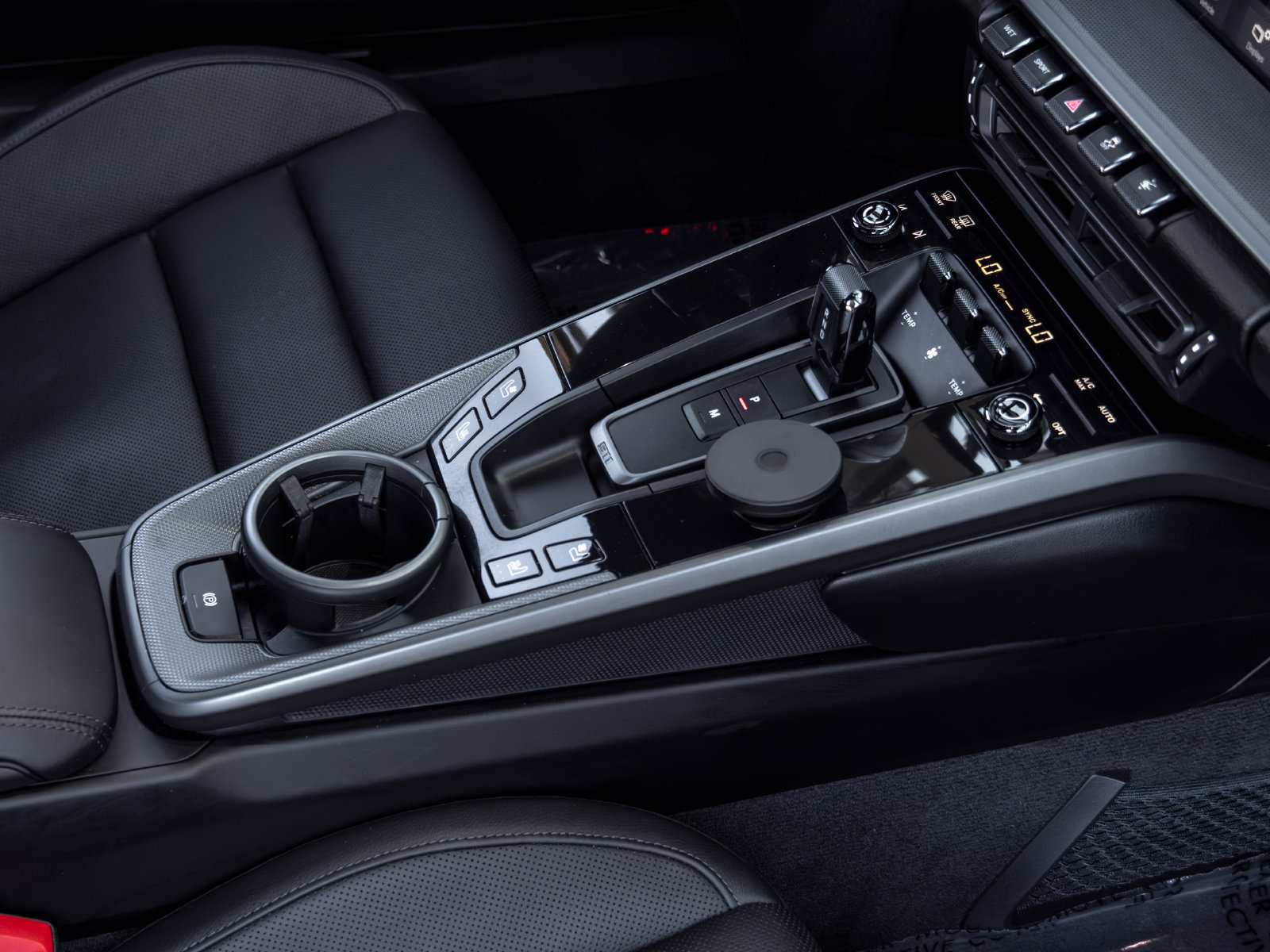 Certified 2021 Porsche 911 Carrera RWD image 46