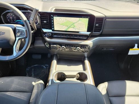 New 2026 Chevrolet Silverado 2500 LT w/ Trail Boss Package AWD/4WD image 11