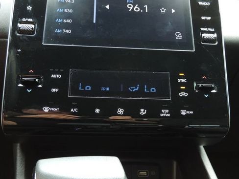 Used 2024 Hyundai Santa Cruz SEL image 24