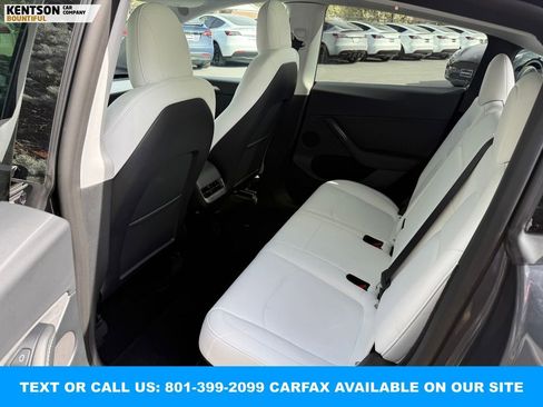 Used 2023 Tesla Model Y Performance image 32
