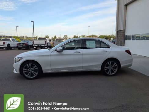 Used 2017 Mercedes-Benz C 300 4MATIC Sedan image 6