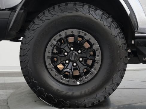 Used 2024 Ford Bronco Raptor w/ Interior Carbon Fiber Pack 6 AWD/4WD image 47