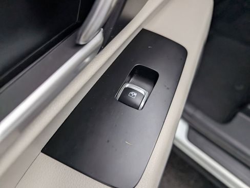 Used 2021 Kia Telluride S image 11