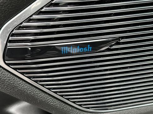 Used 2025 Jeep Grand Cherokee Summit image 16