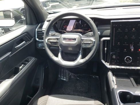 New 2026 GMC Acadia Elevation w/ Black Edition FWD image 13