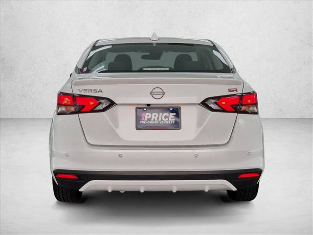 Used 2025 Nissan Versa SR FWD image 7