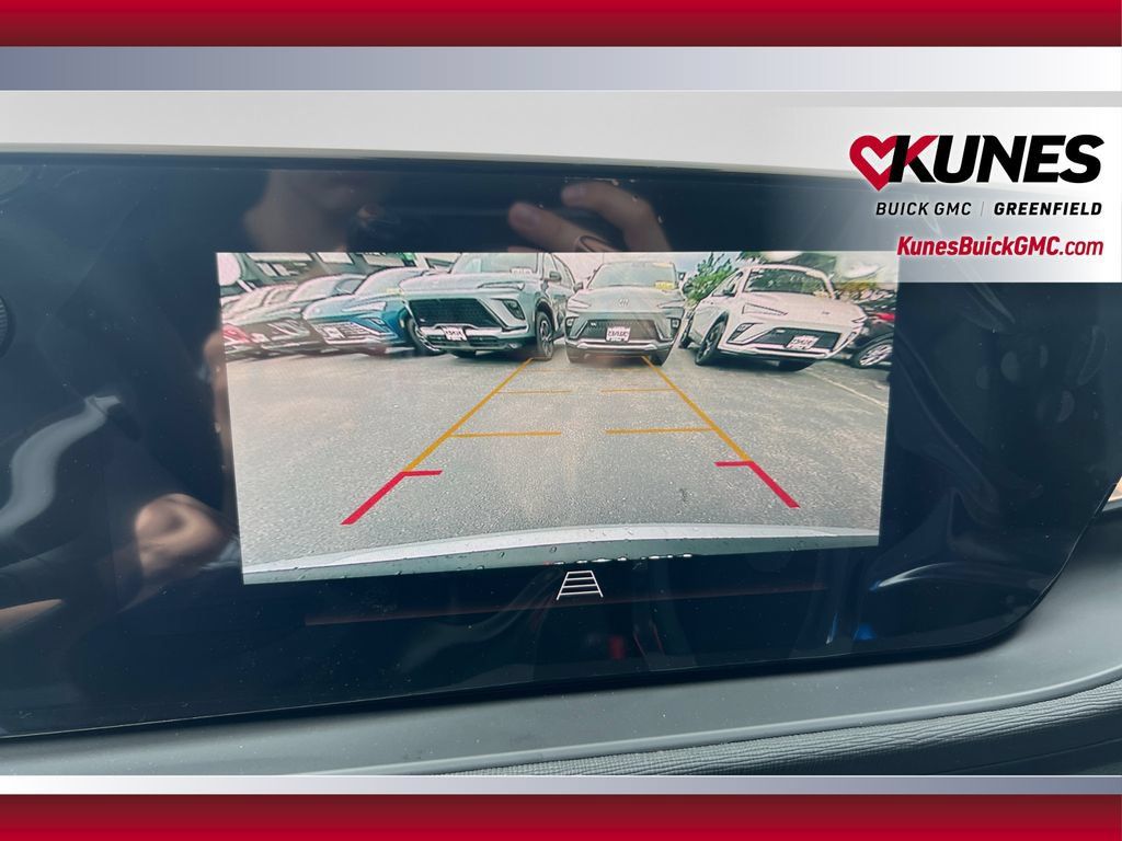 New 2026 Buick Envista Sport Touring w/ Convenience I Package FWD image 27