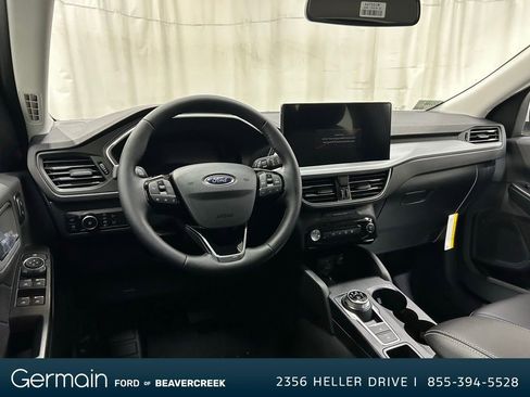New 2026 Ford Escape SE w/ PHEV Premium Package image 11