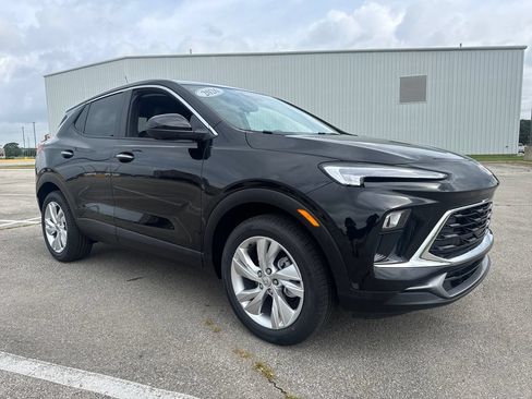 New 2026 Buick Encore GX Preferred w/ Advanced Technology Package FWD image 9