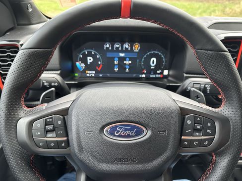 New 2025 Ford Ranger Raptor image 18