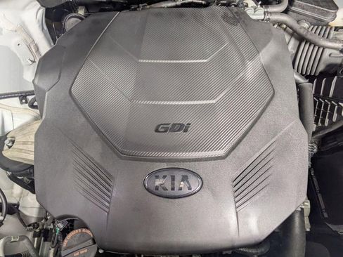 Used 2020 Kia Sorento LX image 29