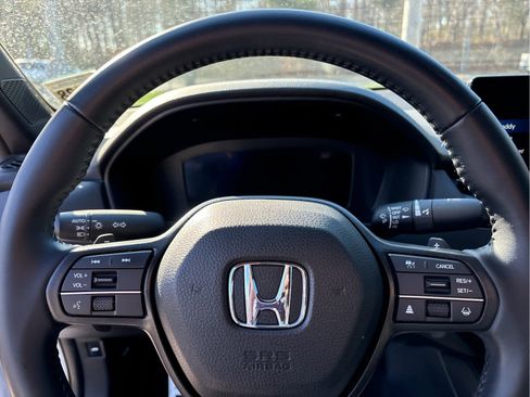 Certified 2023 Honda Accord Sport image 11