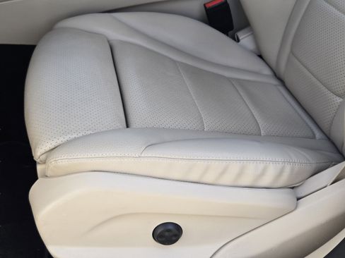 Used 2021 Mercedes-Benz GLC 300 4MATIC image 18