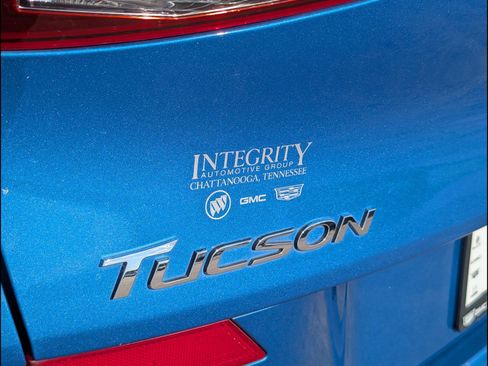 Used 2020 Hyundai Tucson Value FWD image 23