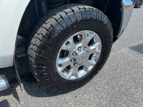 Used 2018 RAM 2500 Laramie image 8