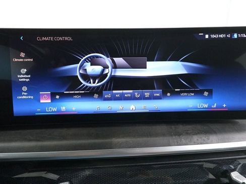 Used 2024 BMW X5 xDrive40i AWD/4WD image 21