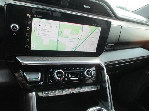 Used 2025 GMC Sierra 1500 Denali w/ Denali Reserve Package image 33