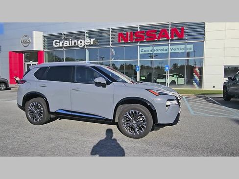 Used 2025 Nissan Rogue Platinum w/ Platinum Premium Package FWD image 37
