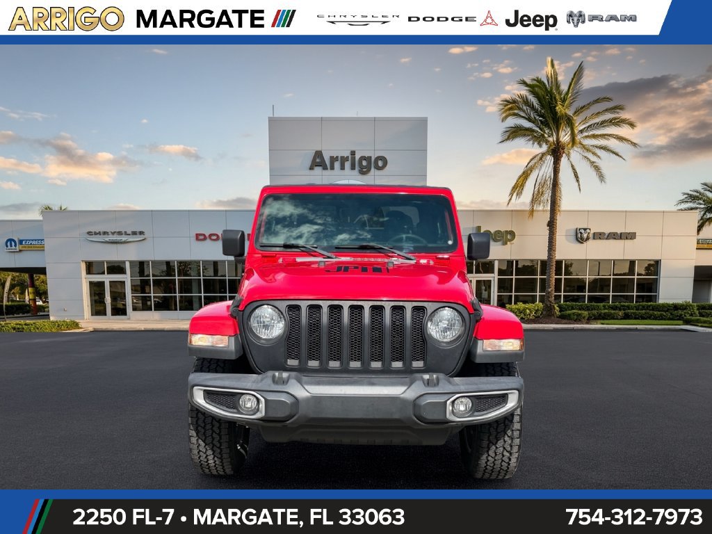 Used 2023 Jeep Gladiator Overland w/ Popular Equipment Package AWD/4WD image 2