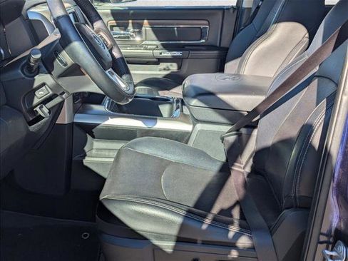 Used 2017 RAM 1500 Laramie w/ Convenience Group image 15