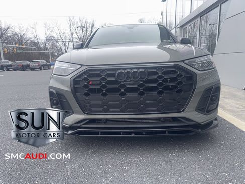 Used 2023 Audi SQ5 Premium Plus w/ Premium Plus Package image 6