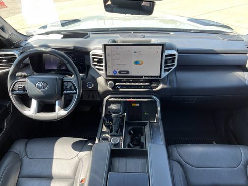 Used 2024 Toyota Tundra Platinum AWD/4WD image 15