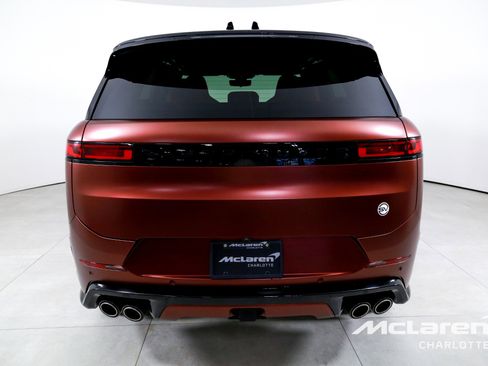 Used 2025 Land Rover Range Rover Sport SV Edition Two image 7