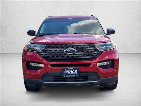 Used 2023 Ford Explorer XLT w/ Equipment Group 202A RWD image 2