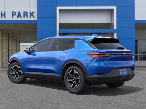 New 2026 Chevrolet Equinox EV LT image 3