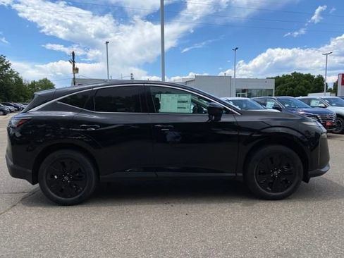 New 2025 Nissan Murano SV image 7