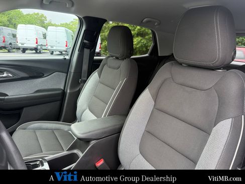 Used 2023 Chevrolet TrailBlazer LT AWD/4WD image 18