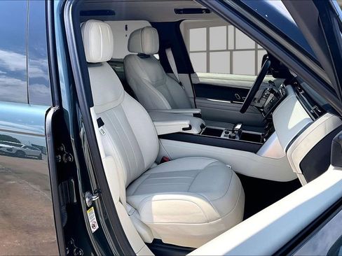 Certified 2023 Land Rover Range Rover SE AWD/4WD image 7