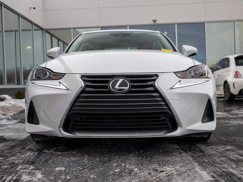 Used 2017 Lexus IS 200t image 2