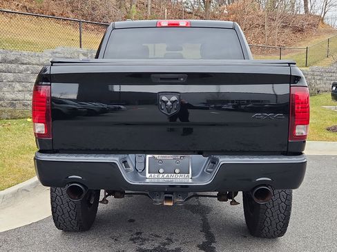 Used 2014 RAM 1500 Express w/ Black Ram 1500 Express Group image 7