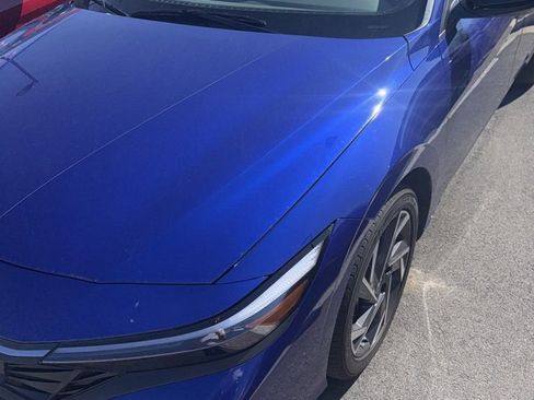 Used 2025 Hyundai Elantra Sport image 3