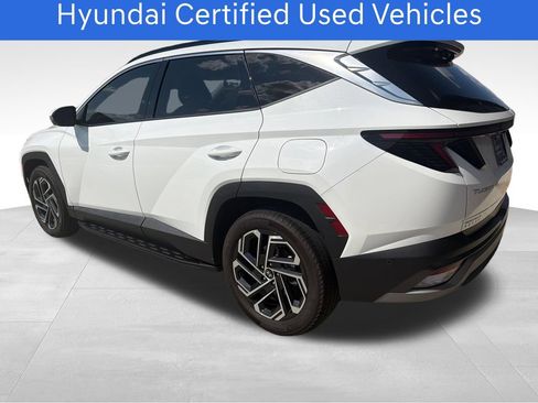 Certified 2025 Hyundai Tucson Limited AWD/4WD image 3