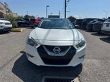 Used 2017 Nissan Maxima Platinum image 2