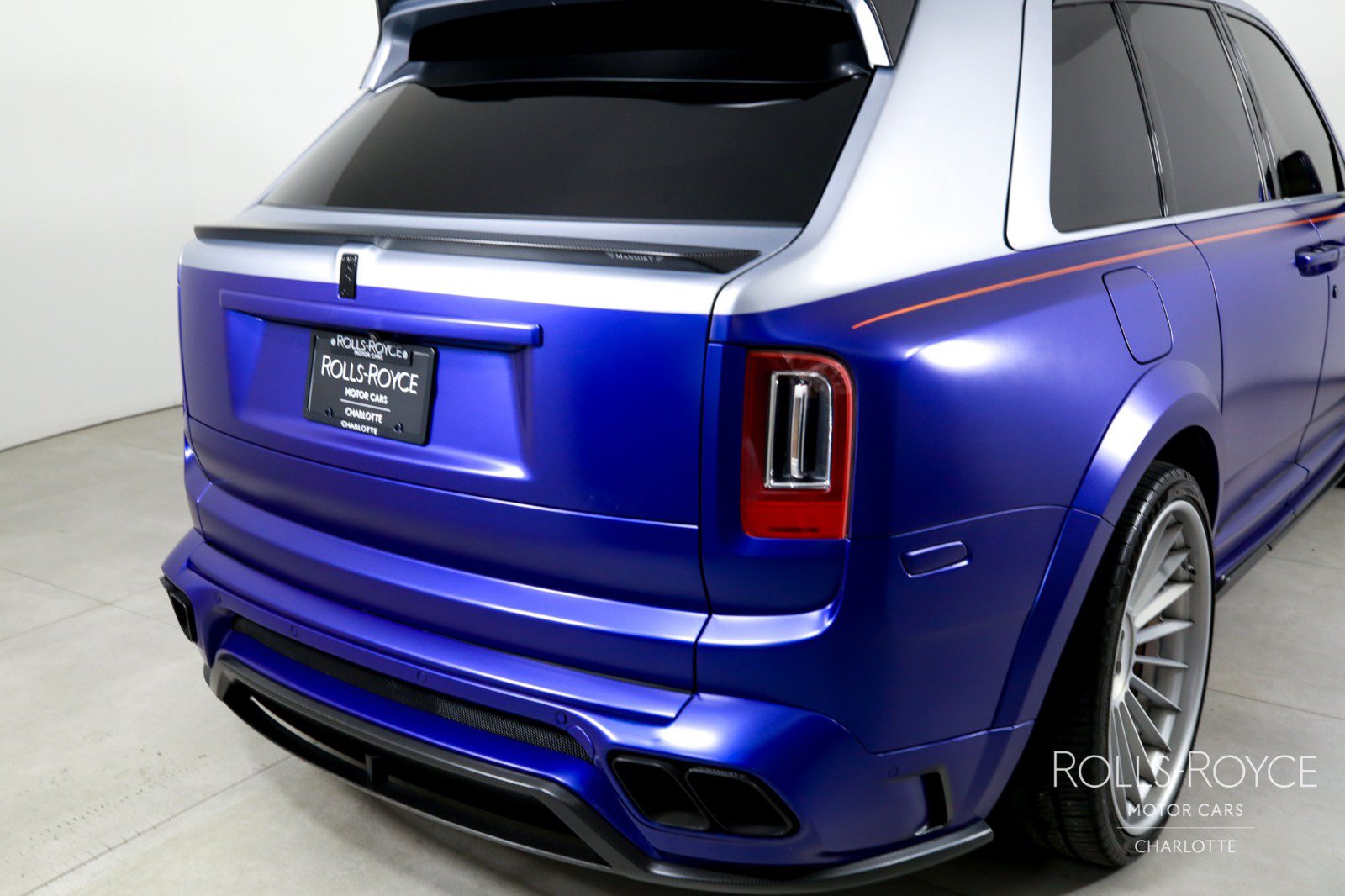 Used 2019 Rolls-Royce Cullinan AWD/4WD image 43