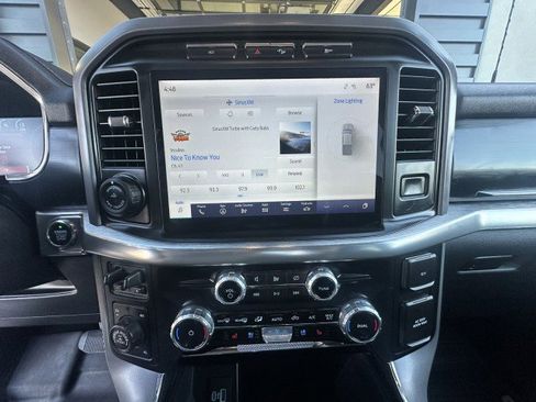Used 2023 Ford F150 Lariat w/ Trailer Tow Package image 22