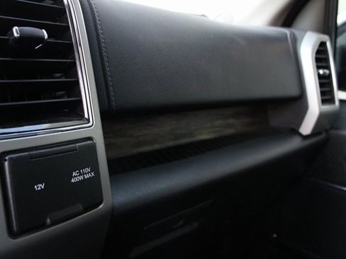 Used 2019 Ford F150 Lariat w/ Equipment Group 502A Luxury image 7